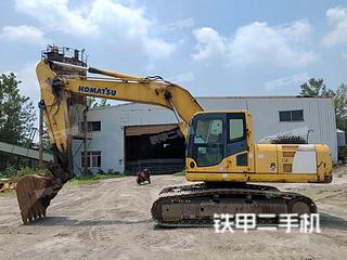 小松PC220-8挖掘机实拍图片