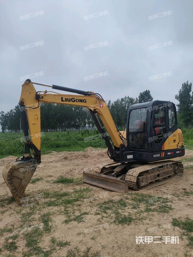 柳工CLG906E挖掘机