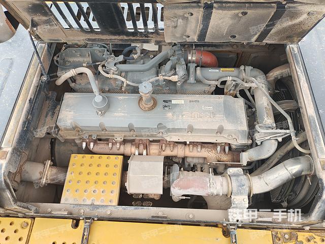 发动机整体俯视（整机外观）