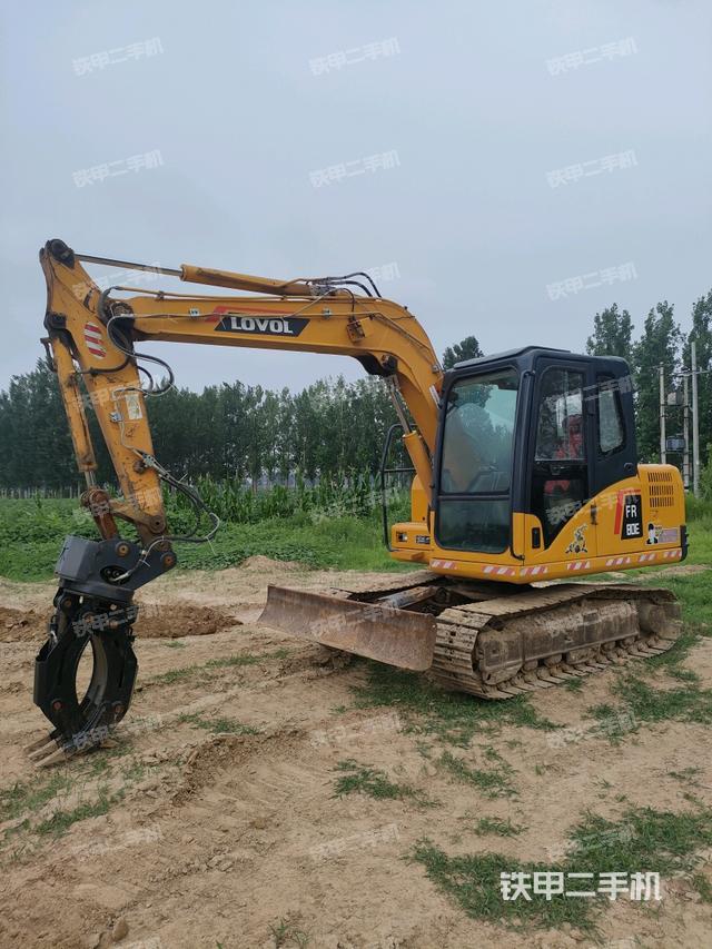 雷沃重工FR80E挖掘机