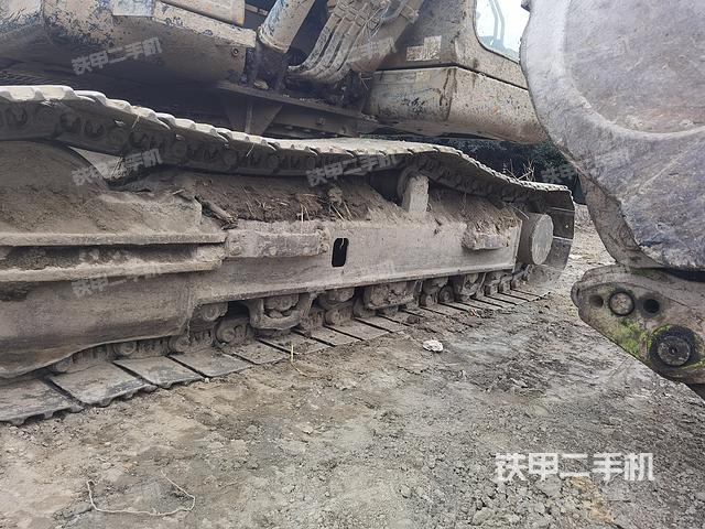 单侧履带整体（整机外观）