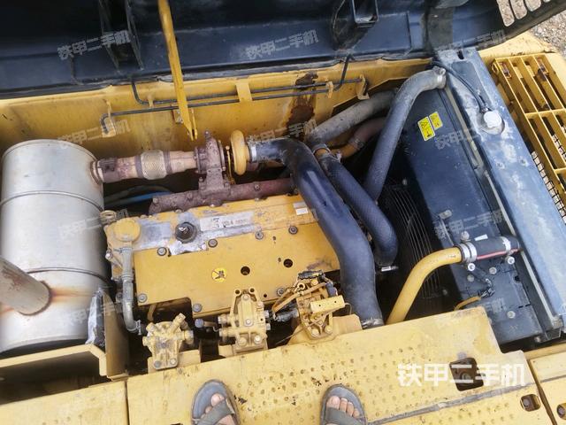 發(fā)動(dòng)機(jī)室(上車部件) 發(fā)動(dòng)機(jī)室(上車部件)