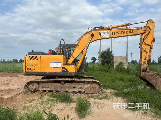 整机右后45°(整机外观) 整机右后45°(整机外观)