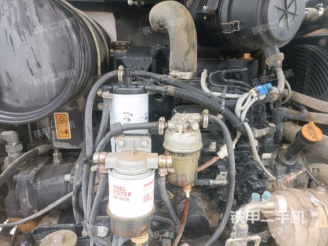 發(fā)動機室(上車部件) 發(fā)動機室(上車部件)