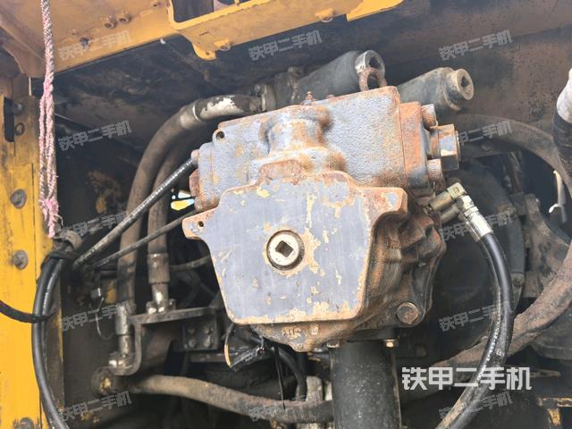 液壓泵室(大件艙室) 液壓泵室(大件艙室)