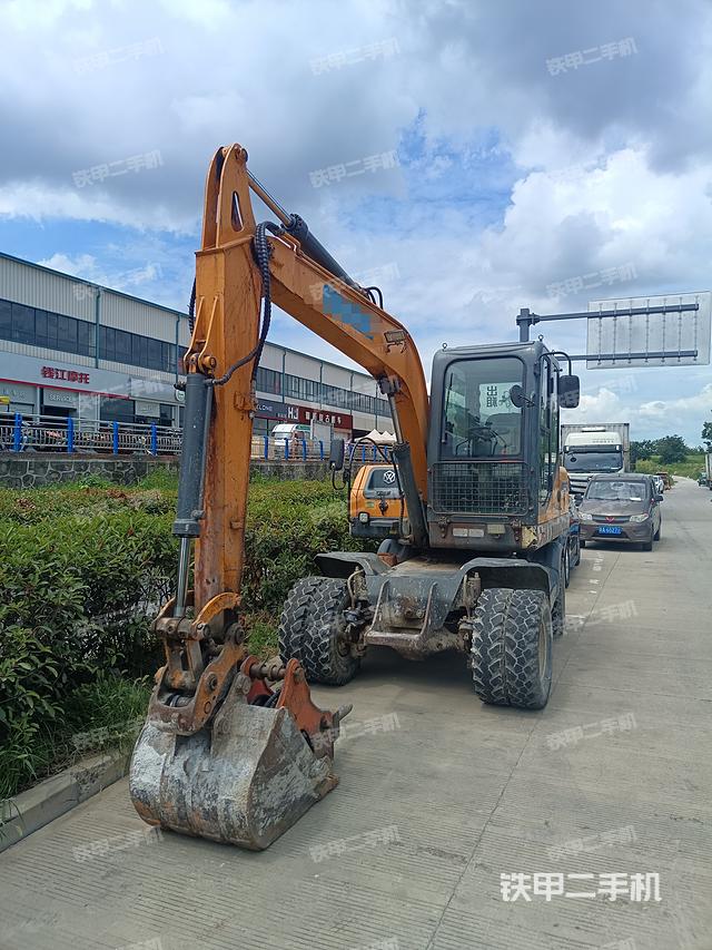 新源XYB75W-8挖掘機(jī)