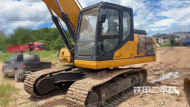柳工CLG920E挖掘机
