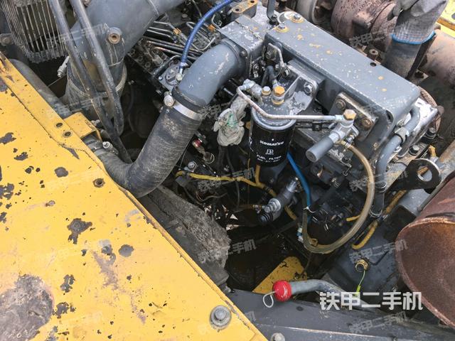 水箱+風(fēng)扇特寫(上車部件) 水箱+風(fēng)扇特寫(上車部件)