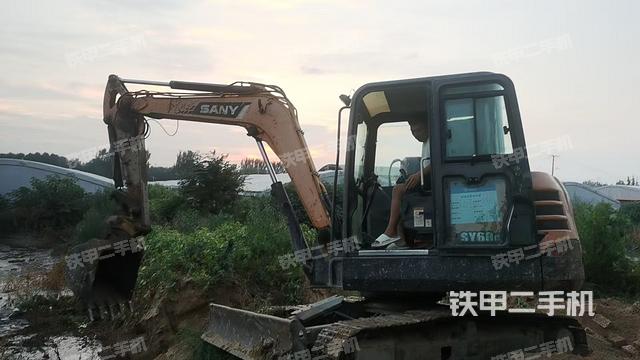 三一重工SY60C挖掘机