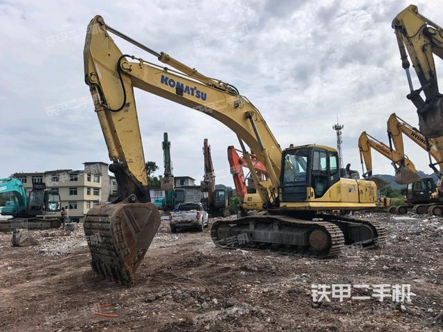 右前45(整機(jī)外觀) 右前45(整機(jī)外觀)