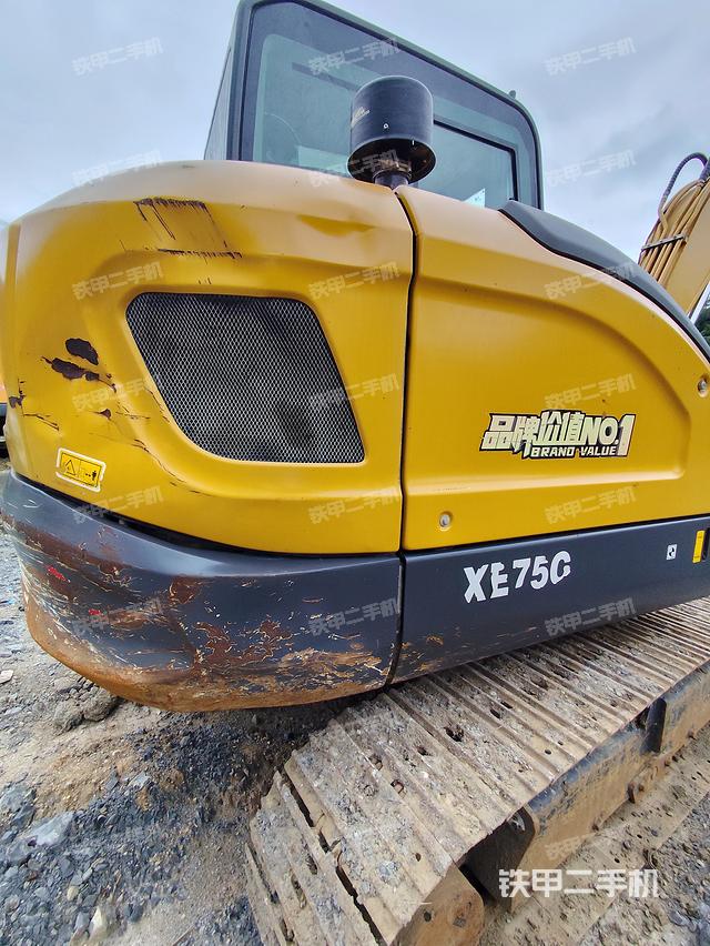 整机右后45°（整机外观）