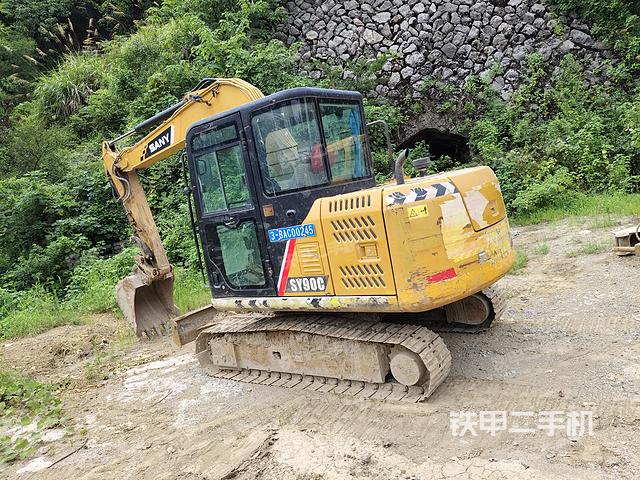 单侧履带整体（整机外观）