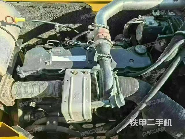 发动机整体俯视(整机外观) 发动机整体俯视(整机外观)