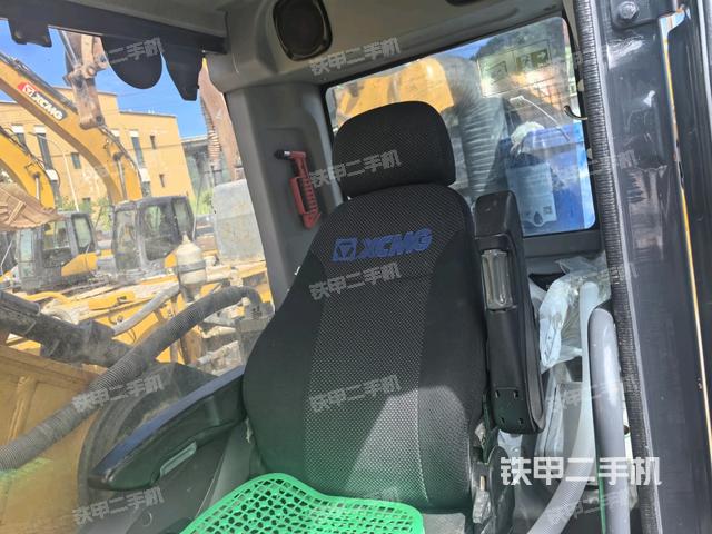 后窗玻璃角標(biāo)(駕駛室部分) 后窗玻璃角標(biāo)(駕駛室部分)