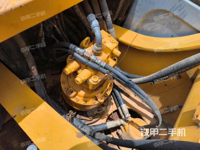 水箱+風(fēng)扇特寫(上車部件) 水箱+風(fēng)扇特寫(上車部件)