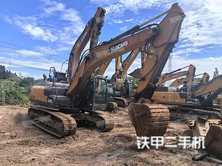徐工XE200DA挖掘机实拍图片