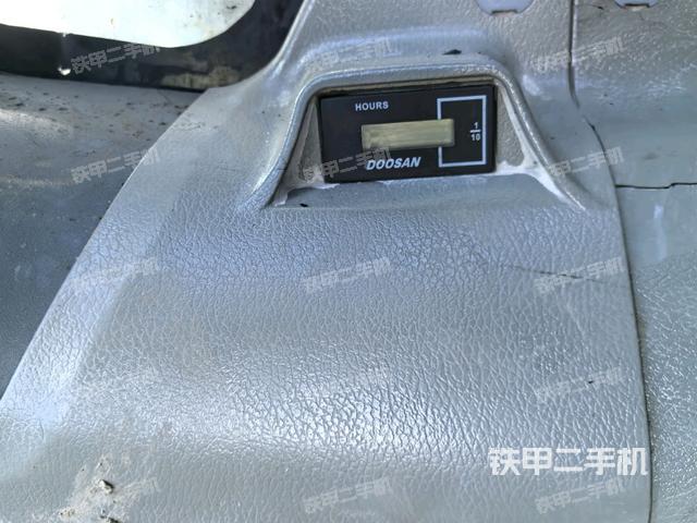 小時表(駕駛室部分) 小時表(駕駛室部分)