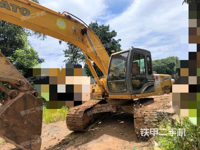 加藤HD820R挖掘機