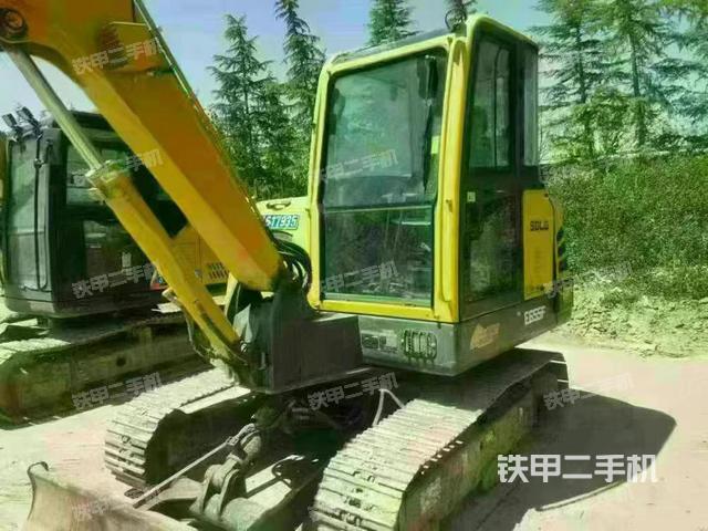 山东临工E655F挖掘机