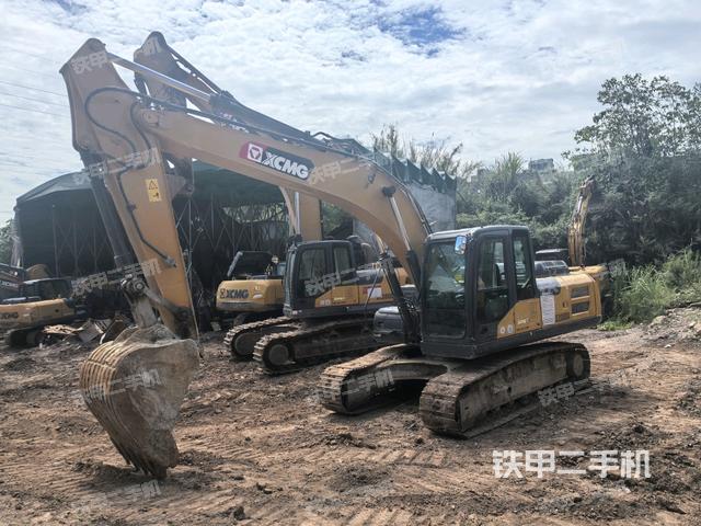 右前45(整機外觀) 右前45(整機外觀)