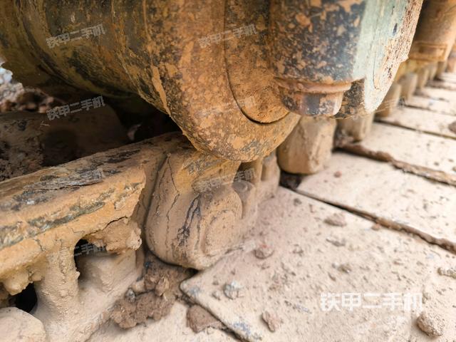 左托鏈輪和鏈筋(行走機構(gòu)) 左托鏈輪和鏈筋(行走機構(gòu))