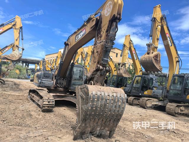 徐工XE380DK挖掘机