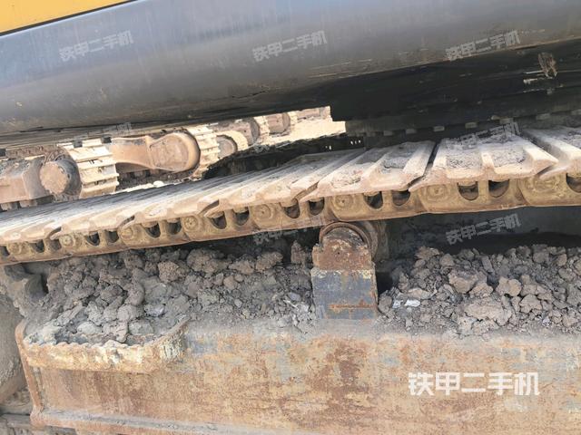 左側(cè)行走馬達(dá)蓋板(行走機(jī)構(gòu)) 左側(cè)行走馬達(dá)蓋板(行走機(jī)構(gòu))