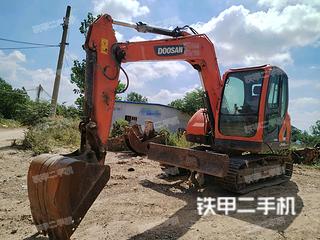斗山DX75-9C PLUS挖掘机实拍图片
