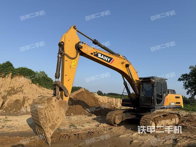 三一重工SY305H挖掘机