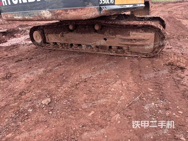 左驅(qū)動輪(行走機(jī)構(gòu)) 左驅(qū)動輪(行走機(jī)構(gòu))