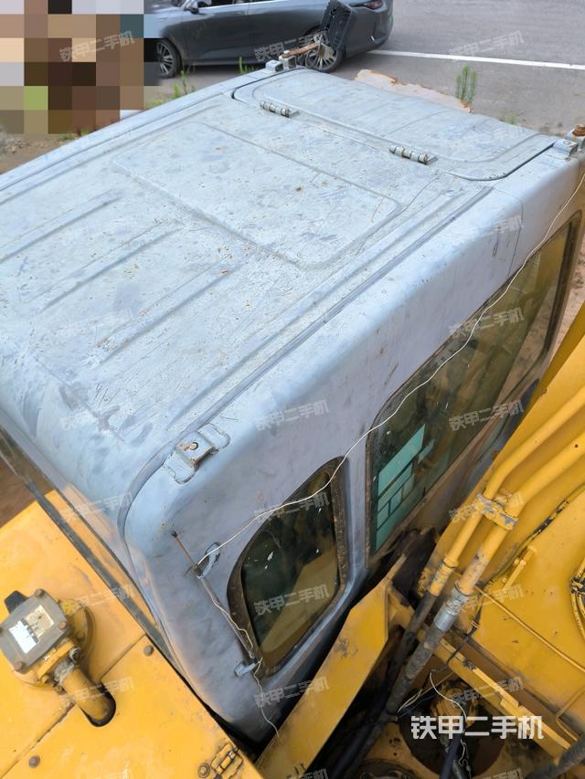 氣門室蓋螺絲特寫(上車部件) 氣門室蓋螺絲特寫(上車部件)