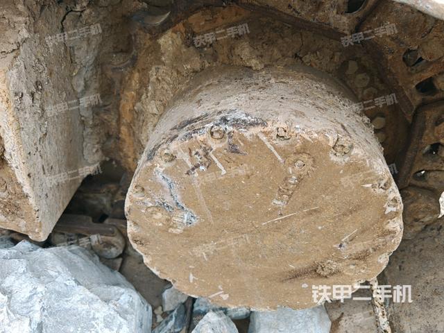 左驅(qū)動(dòng)輪(行走機(jī)構(gòu)) 左驅(qū)動(dòng)輪(行走機(jī)構(gòu))