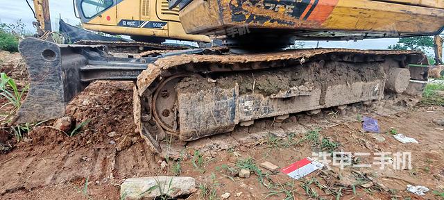 单侧履带整体（整机外观）