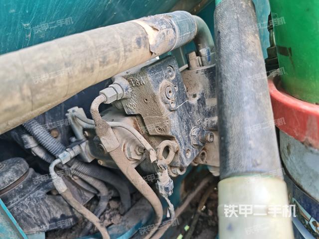 液压泵室(大件舱室) 液压泵室(大件舱室)