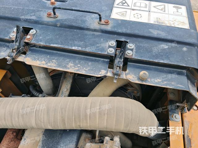 水箱+風(fēng)扇特寫(上車部件) 水箱+風(fēng)扇特寫(上車部件)