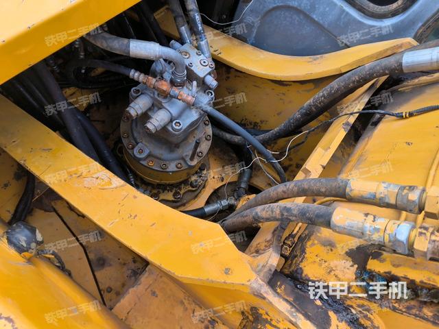 中央回轉(zhuǎn)接頭特寫(上車部件) 中央回轉(zhuǎn)接頭特寫(上車部件)