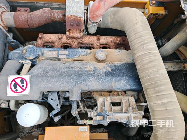發(fā)動(dòng)機(jī)室(上車部件) 發(fā)動(dòng)機(jī)室(上車部件)