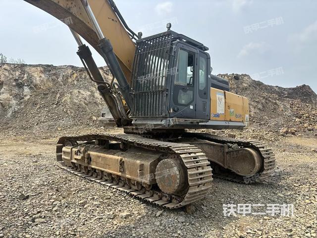 徐工XE470D挖掘机