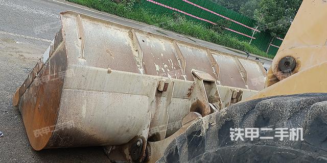 工作裝置整體(整機(jī)外觀及大件) 工作裝置整體(整機(jī)外觀及大件)