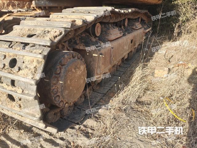 左側(cè)行走馬達(dá)蓋板(行走機(jī)構(gòu)) 左側(cè)行走馬達(dá)蓋板(行走機(jī)構(gòu))
