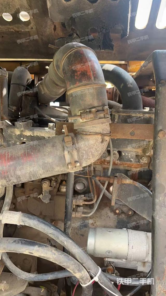 发动机整体俯视（整机外观）