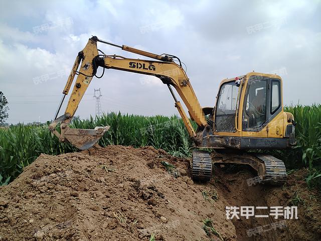 山东临工LG660挖掘机