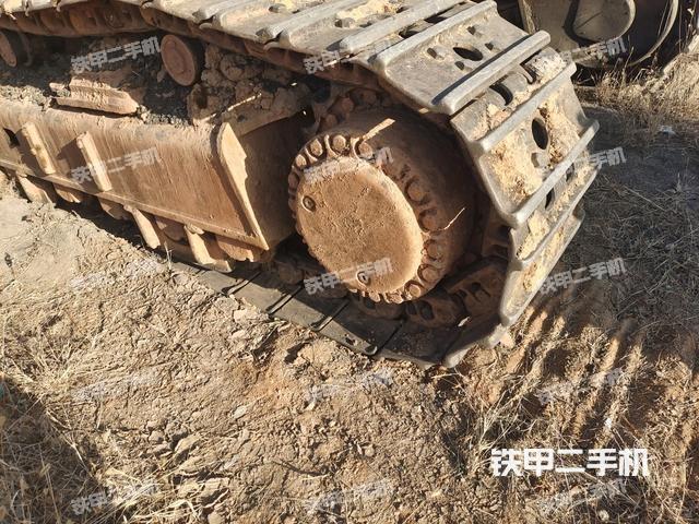 右驅(qū)動(dòng)輪(行走機(jī)構(gòu)) 右驅(qū)動(dòng)輪(行走機(jī)構(gòu))