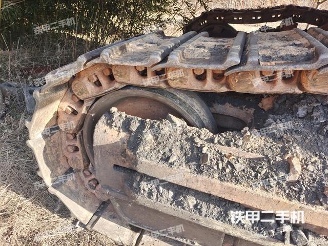 左驅(qū)動(dòng)輪(行走機(jī)構(gòu)) 左驅(qū)動(dòng)輪(行走機(jī)構(gòu))