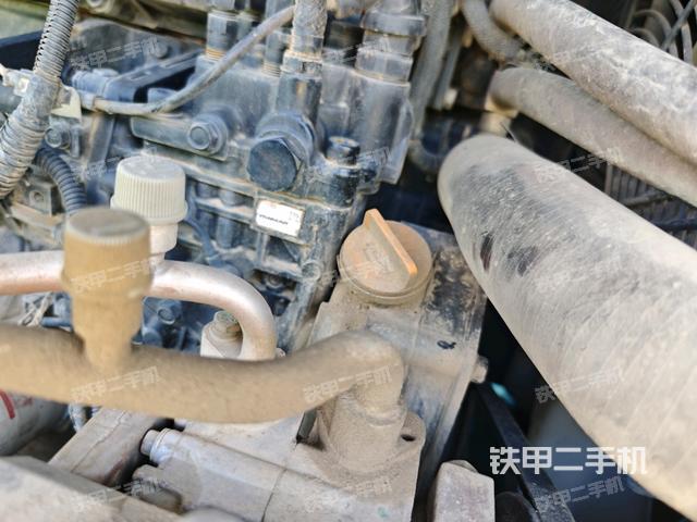增压器特写(上车部件) 增压器特写(上车部件)