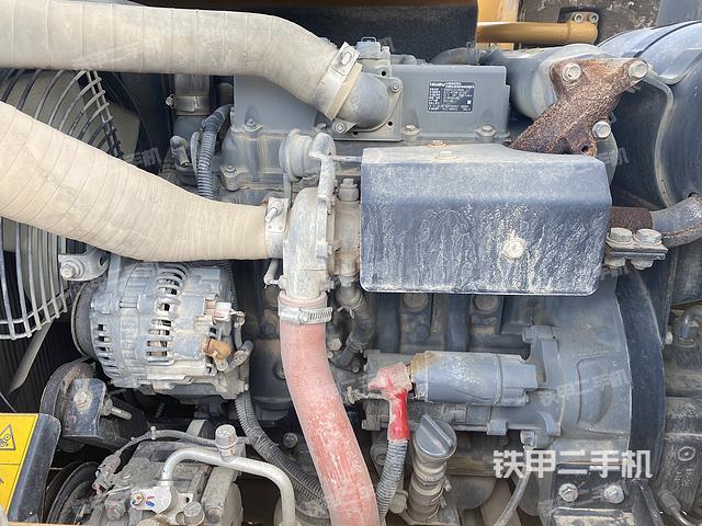 发动机整体俯视（整机外观）