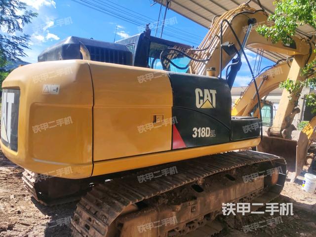右后45(整機(jī)外觀) 右后45(整機(jī)外觀)