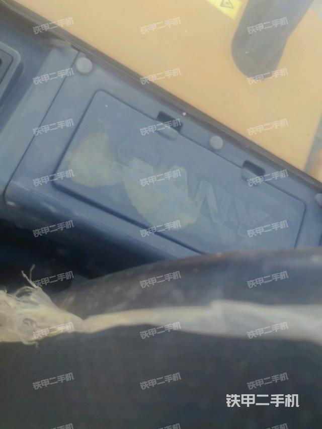 座椅后部(駕駛室部分) 座椅后部(駕駛室部分)