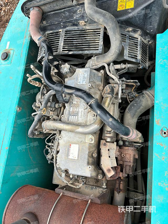 发动机整体俯视（整机外观）