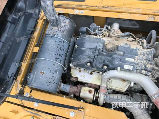 水箱+風扇特寫(上車部件) 水箱+風扇特寫(上車部件)